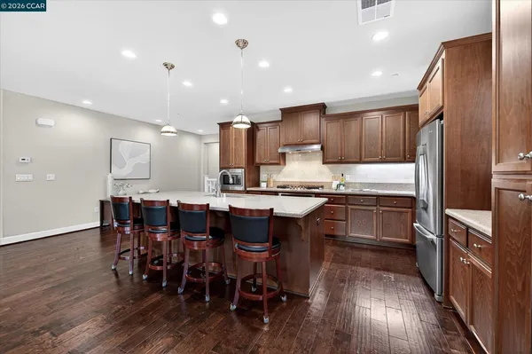 $1,099,000 | 3273 Central Parkway, Dublin, CA 94568