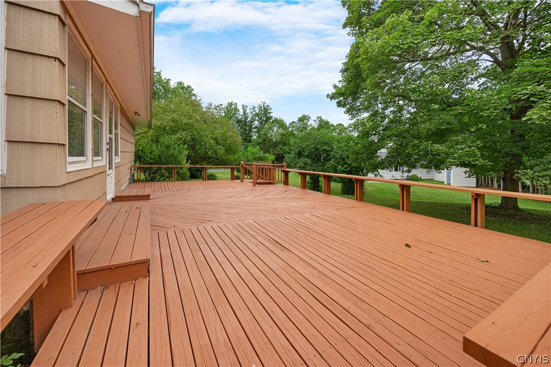 306 Sherbrooke Road Manlius, NY 13104 - Photo 6 of 31