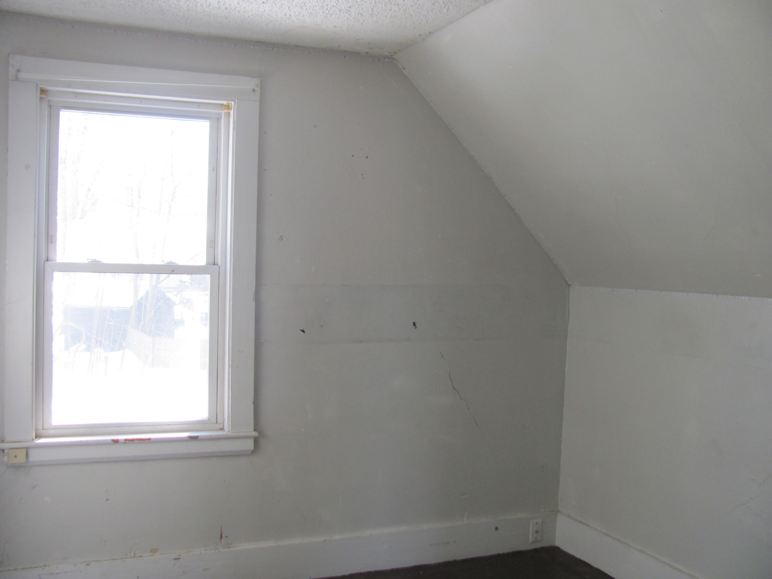1 Hall Street Kennebunk, ME 04043 - Photo 18 of 19 Burr Estate 212