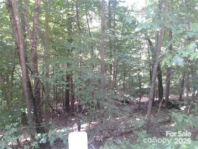 a view of a tennis court