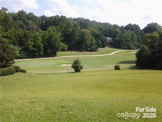 a view of outdoor space