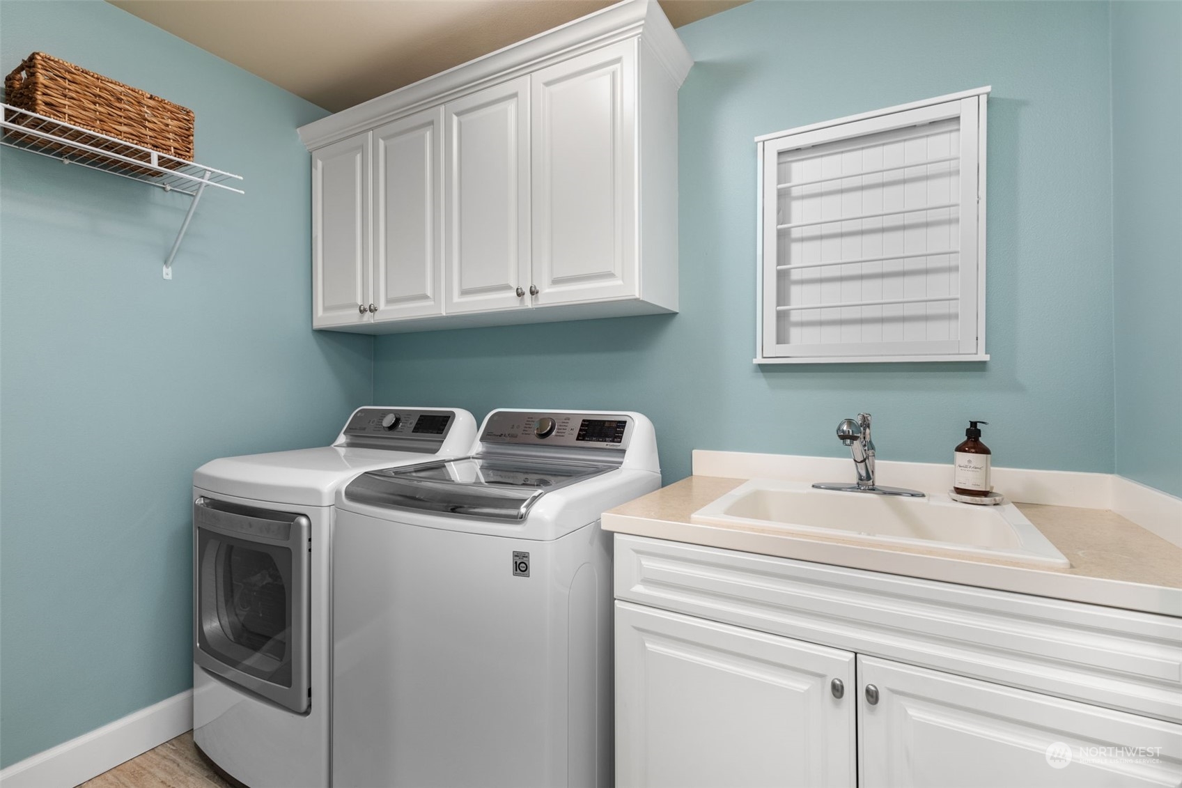 20828 37th Avenue Southeast Bothell, WA 98021 - Photo 32 of 38 a utility room with dryer and washer