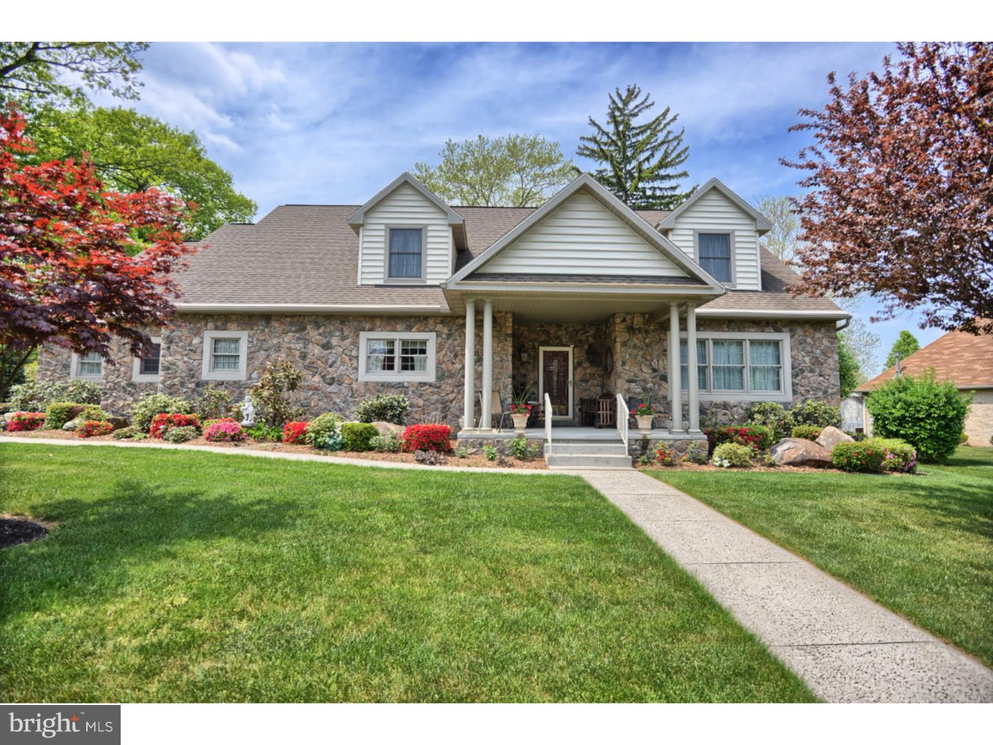 3000 Maple Avenue Reading, PA 19605 - Photo 1 of 25 Gallery Image 1