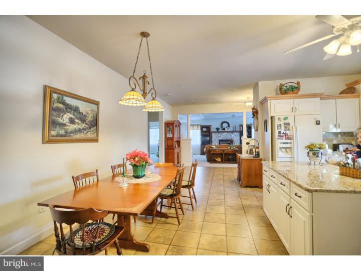 3000 Maple Avenue Reading, PA 19605 - Photo 10 of 25 Dining Room