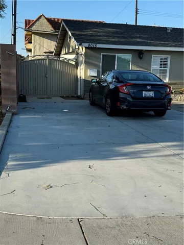 $1,500 | 8015 Sterling Drive, Huntington Beach, CA 92646