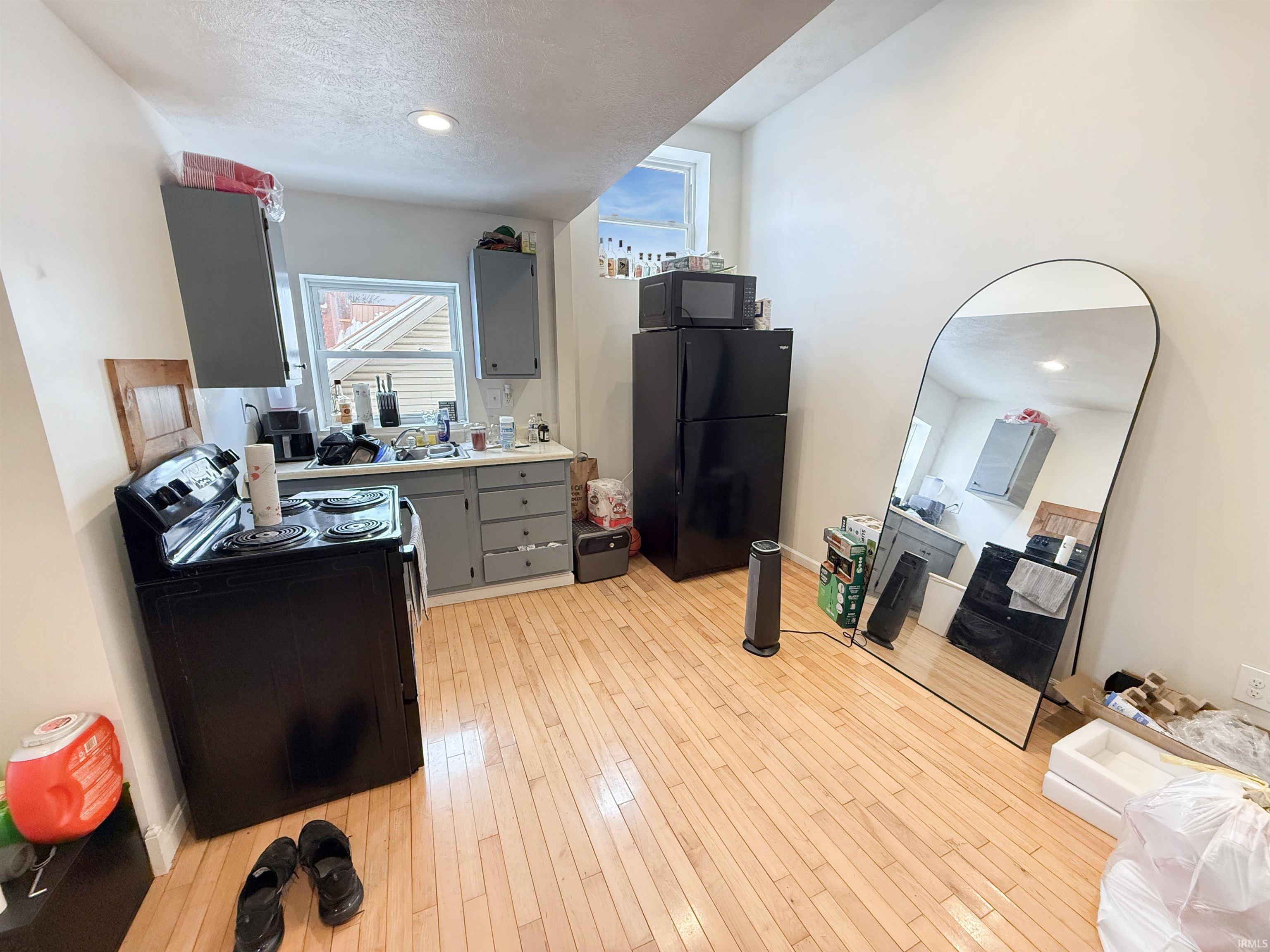 318 North Geiger Street Huntingburg, IN 47542 - Photo 3 of 26