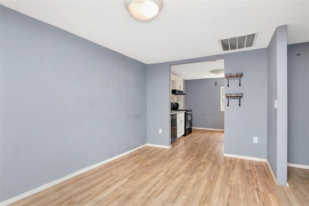 1009 Mercer Loop Plant City, FL 33567 - Photo 16 of 34