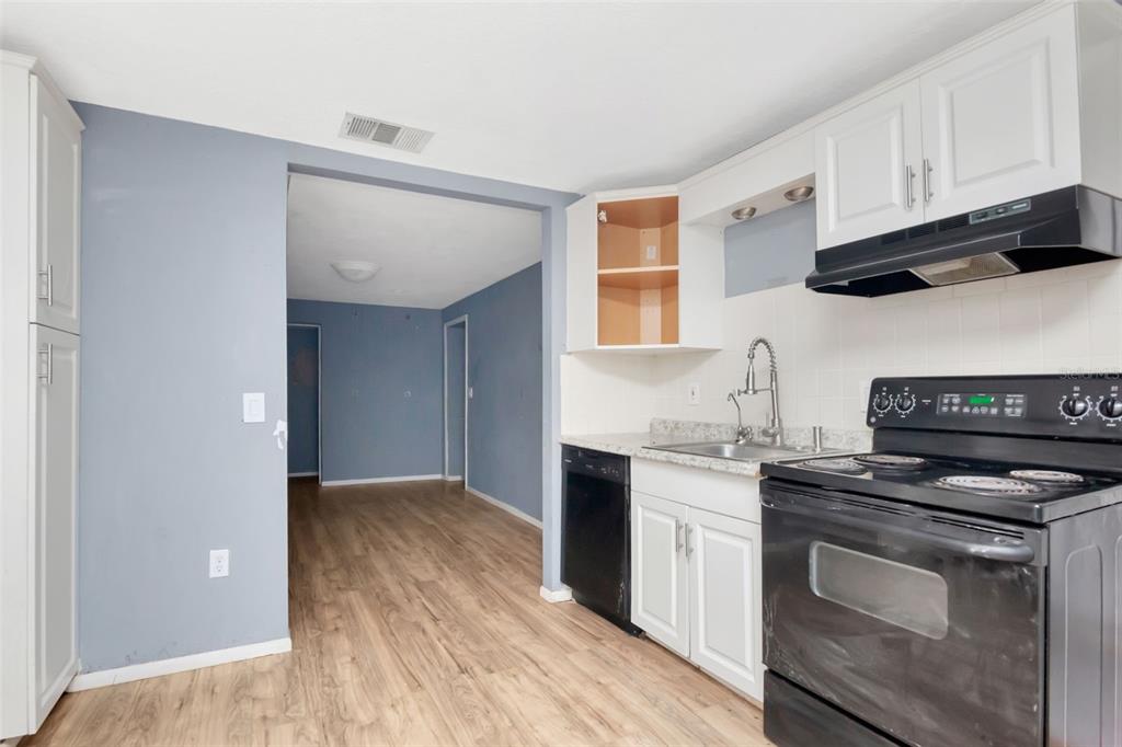 1009 Mercer Loop Plant City, FL 33567 - Photo 20 of 34