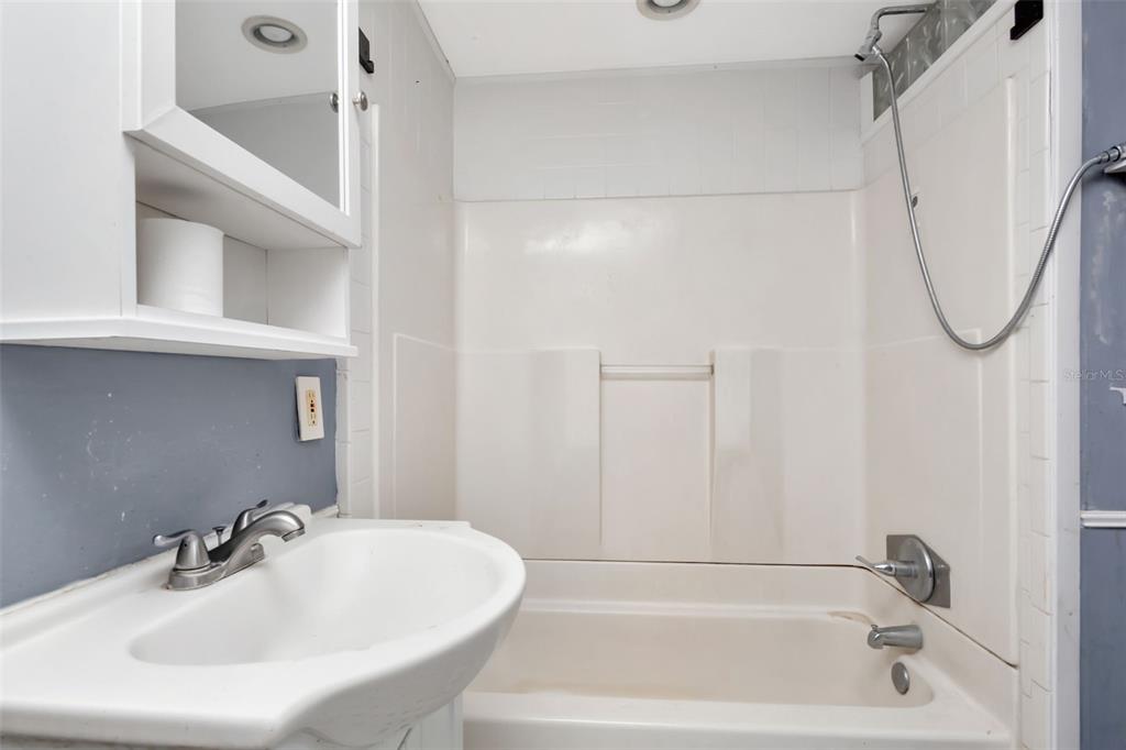 1009 Mercer Loop Plant City, FL 33567 - Photo 22 of 34