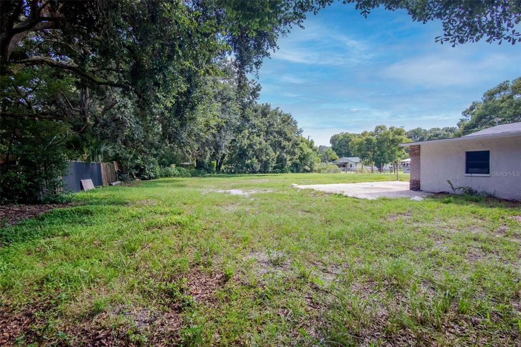 1009 Mercer Loop Plant City, FL 33567 - Photo 30 of 34