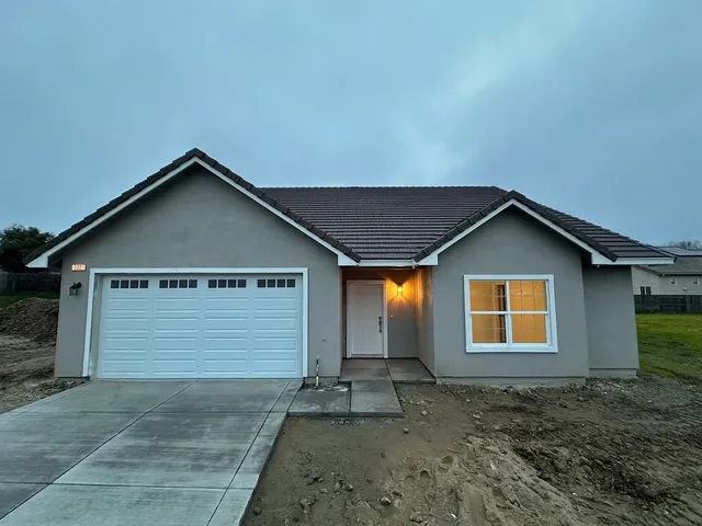 $485,000 | 122 Gold Creek Court, Valley Springs, CA 95252