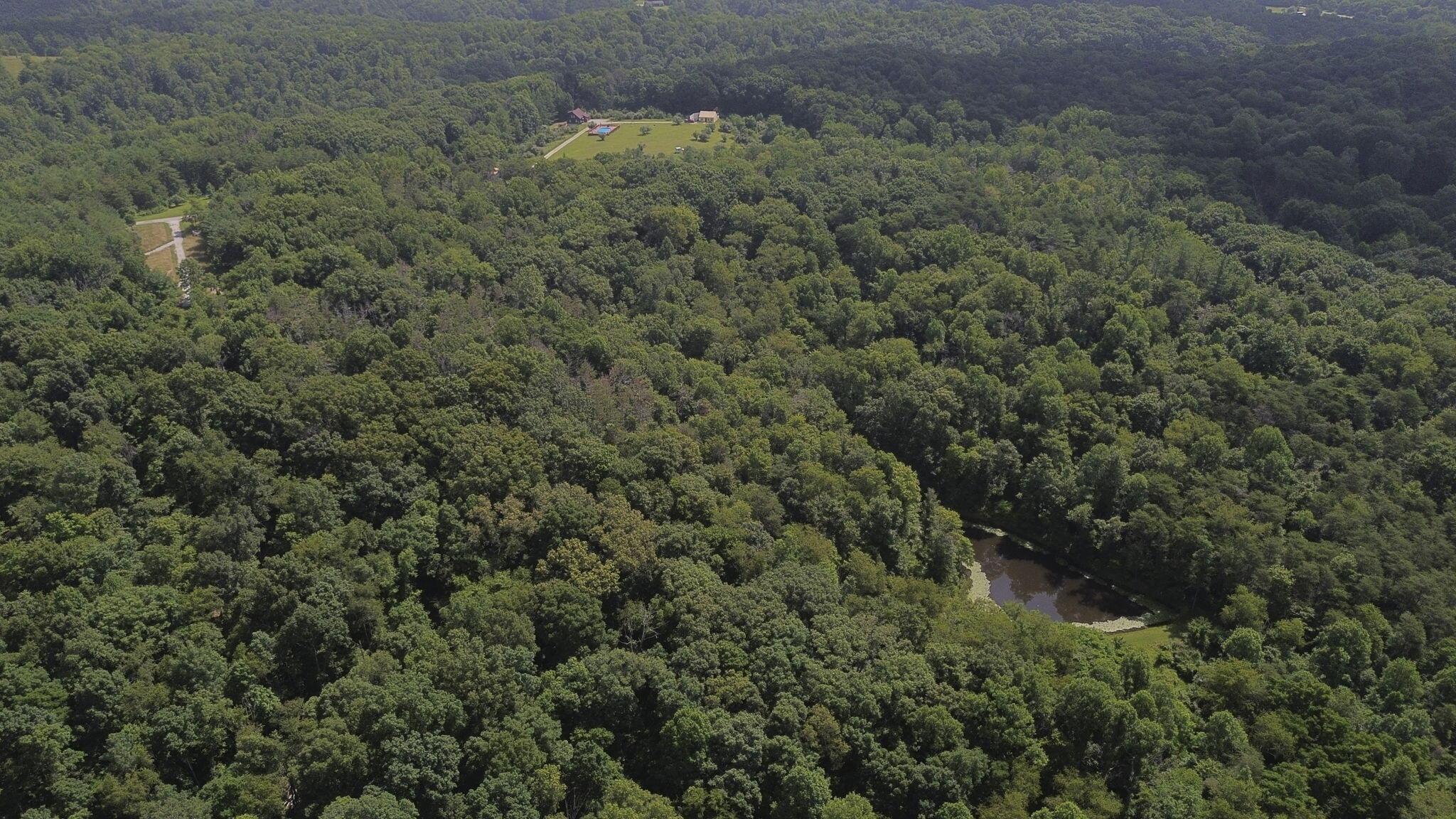 21079 Sterling Road Logan, OH 43138 - Photo 5 of 16 6-web-or-mls-DJI_0503