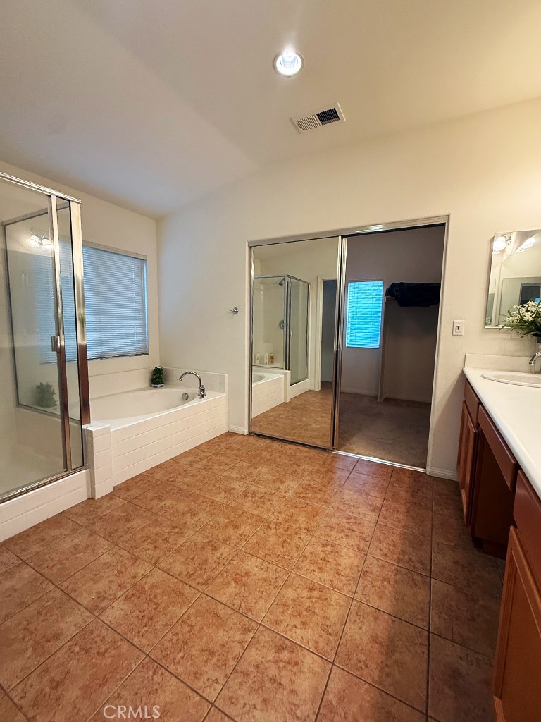 130 Boston Beaumont, CA 92223 - Photo 10 of 12 Master bath