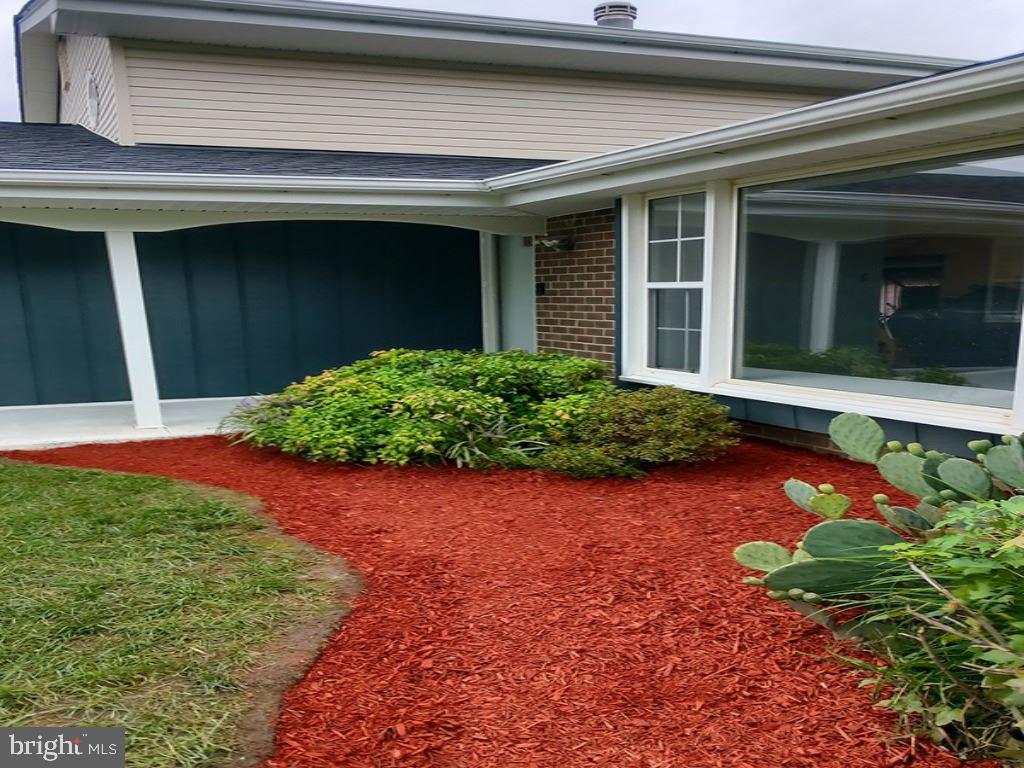 6019 Suzanne Road Waldorf, MD 20601 - Photo 19 of 20 Beautiful Bay Window w/ a view