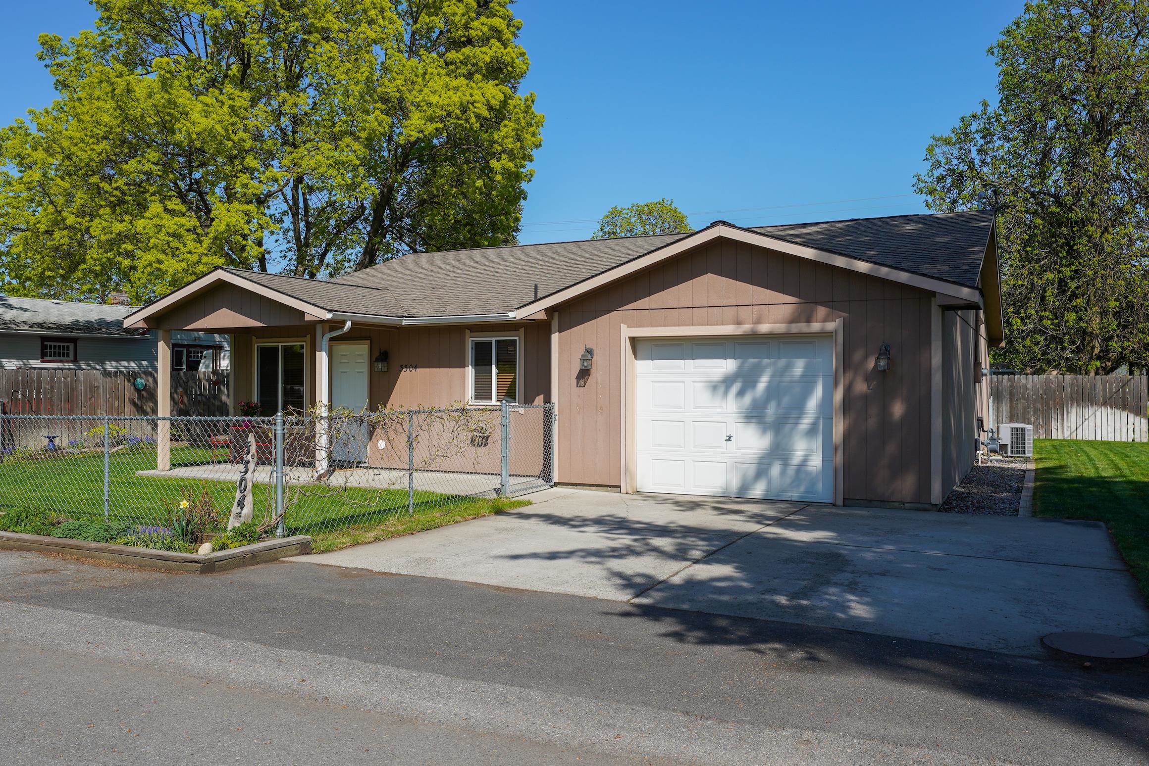 3304 North Park Road Spokane Valley, WA 99212 - Photo 1 of 29