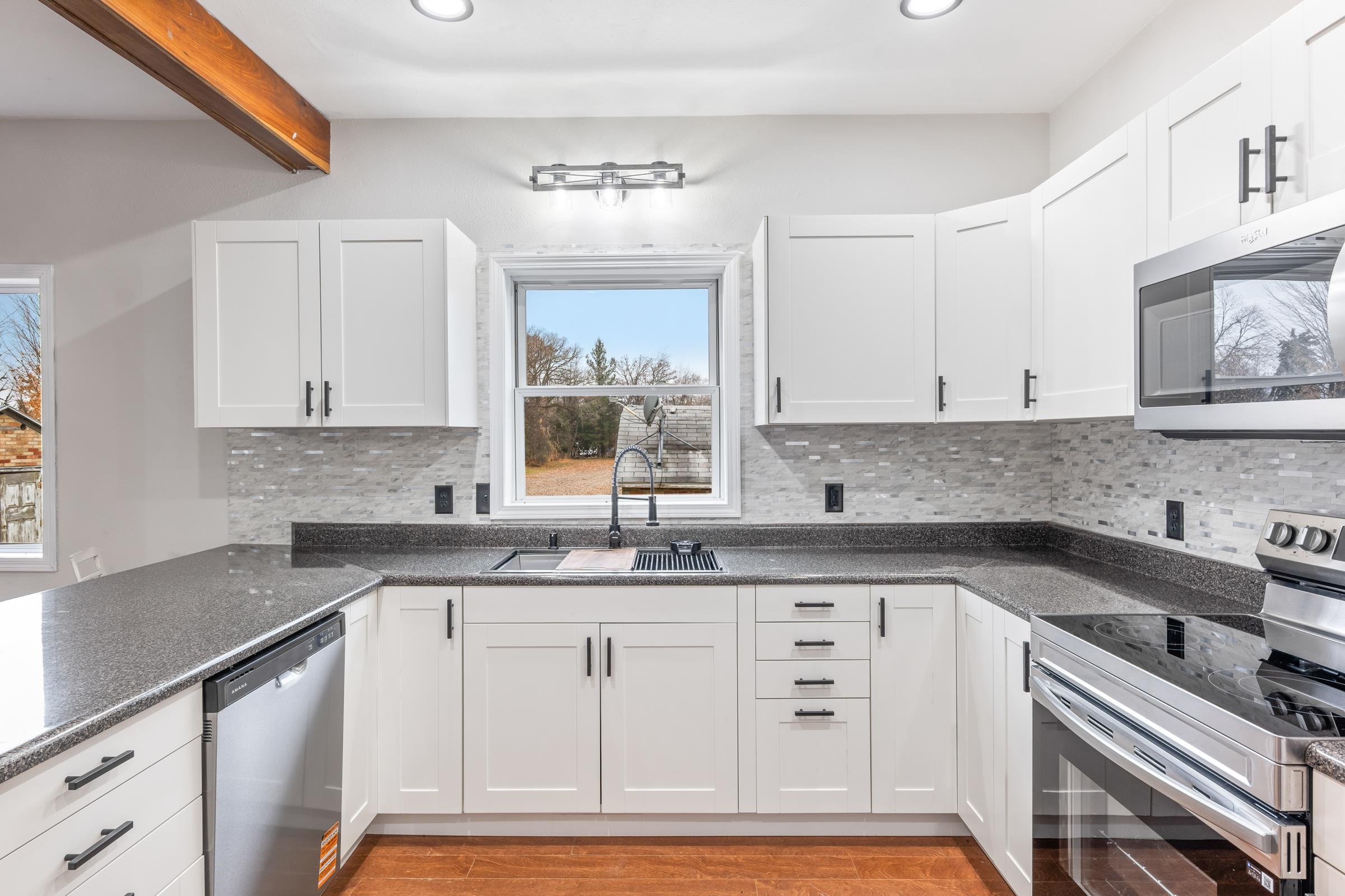 N4261 County Road North Markesan, WI 53946 - Photo 23 of 66