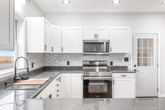 $409,000 | N4261 County Road North, Markesan, WI 53946