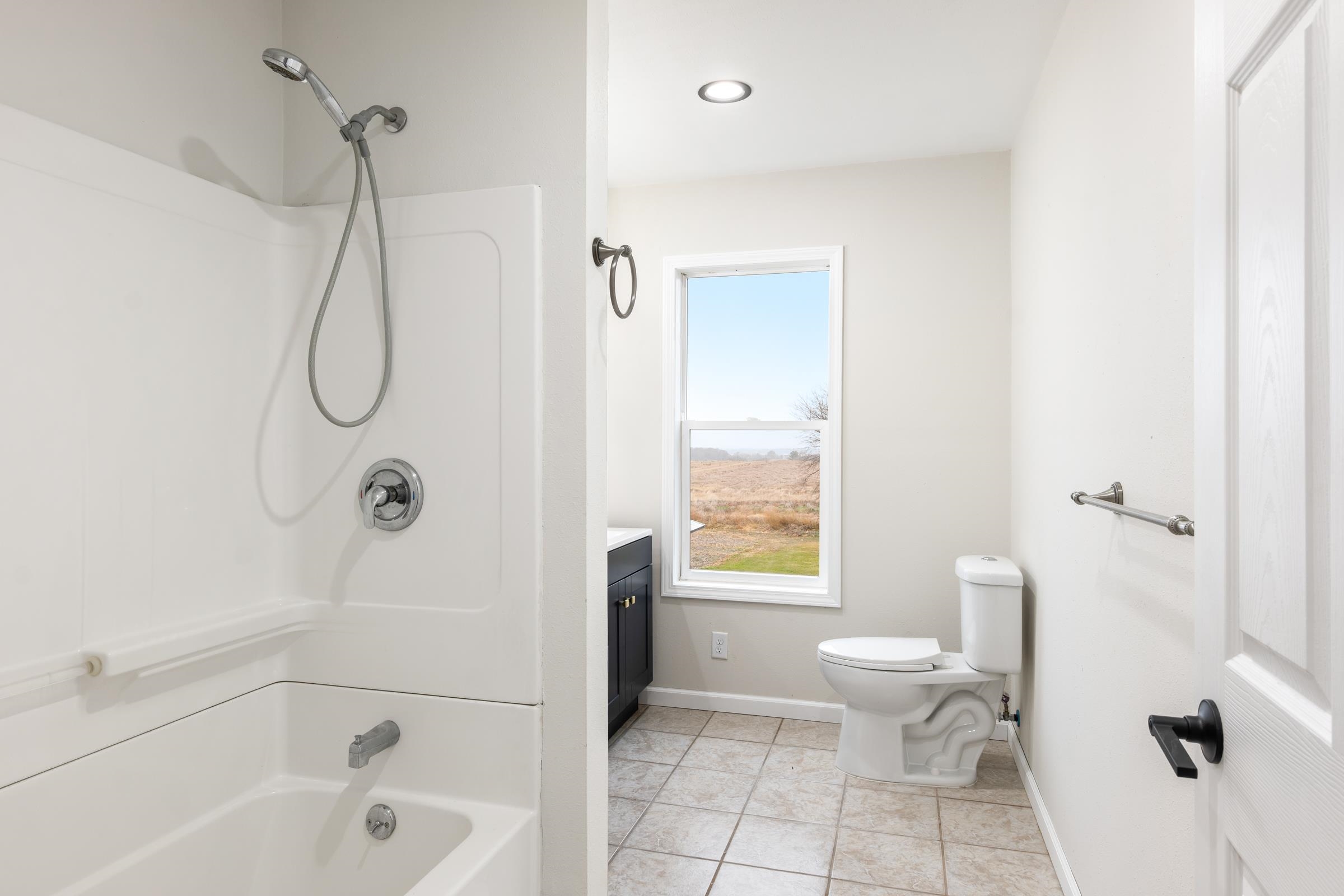 N4261 County Road North Markesan, WI 53946 - Photo 33 of 66