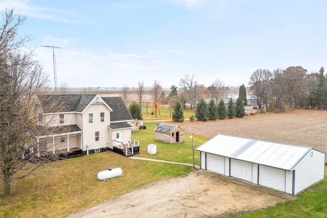 $409,000 | N4261 County Road North, Markesan, WI 53946