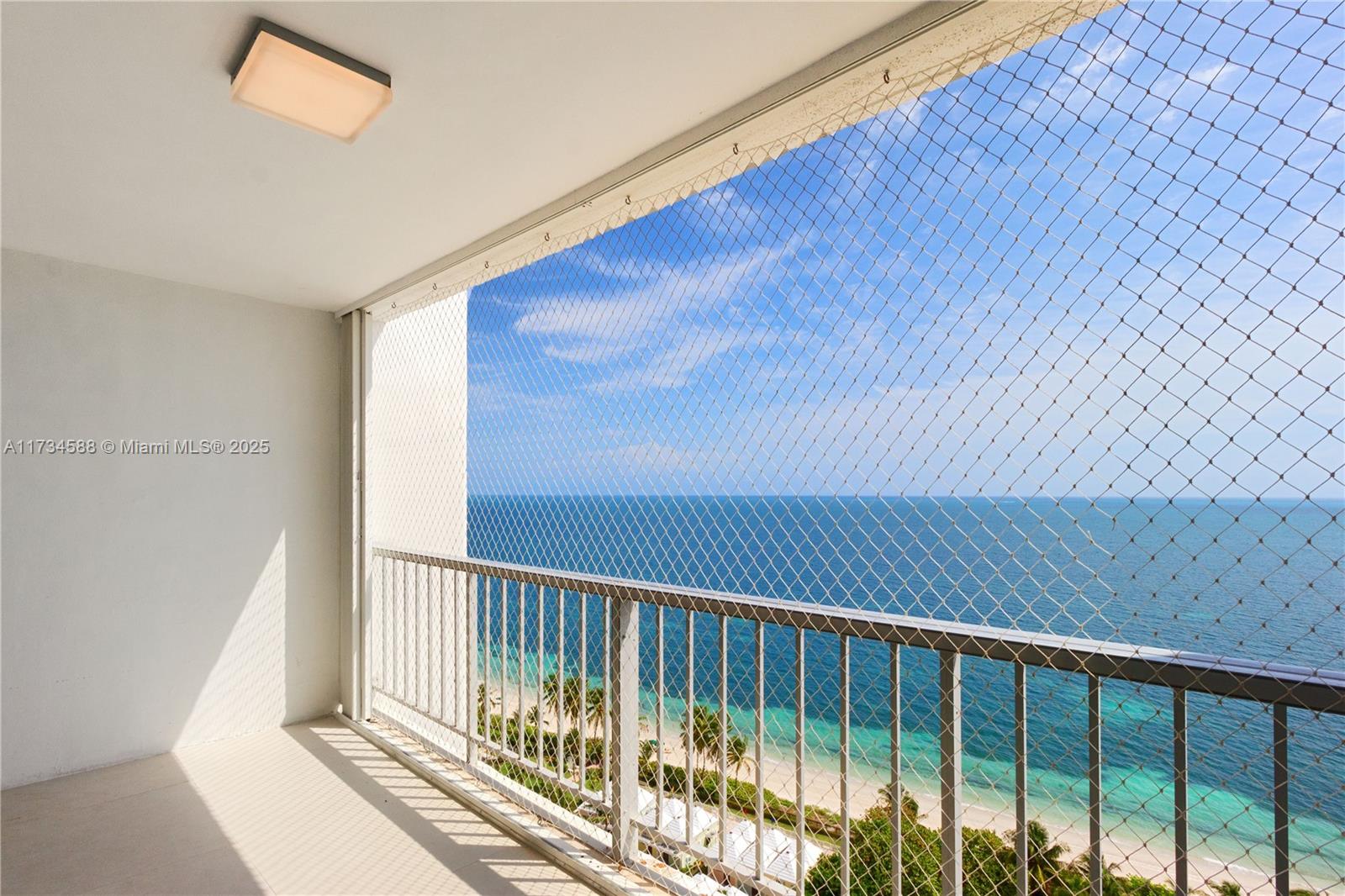 881 Ocean Drive, Unit 18F Key Biscayne, FL 33149 - Photo 11 of 12