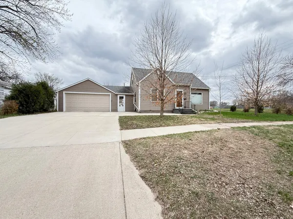 $129,500 | 228 South Haven Street, Appleton, MN 56208