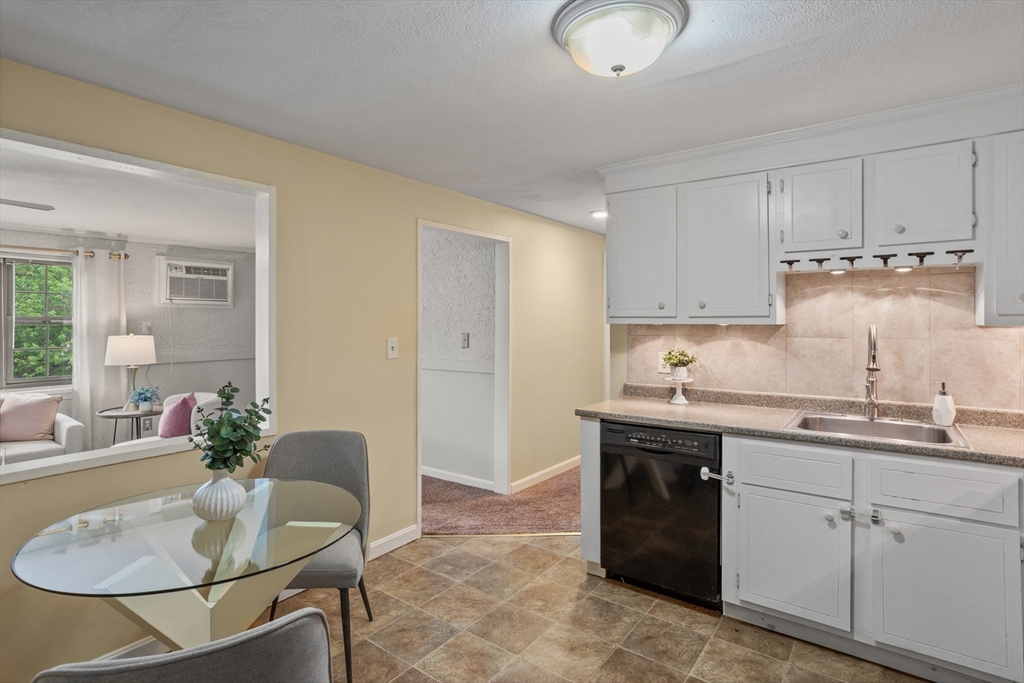 32 Spencer Road, Unit 36M Boxborough, MA 01719 - Photo 12 of 23 Gallery Image 12