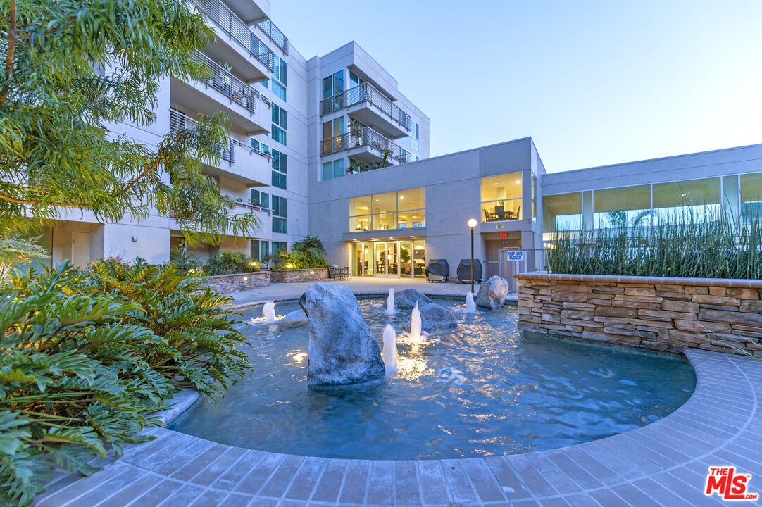 267 San Pedro Street, Unit 211 Los Angeles, CA 90012 - Photo 30 of 41