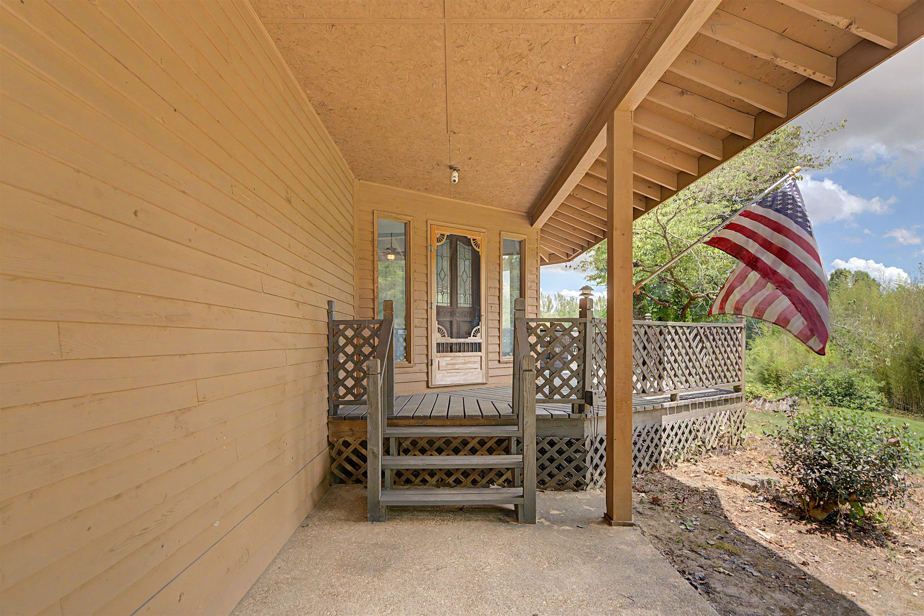 2380 Dunaway Road Selmer, TN 38375 - Photo 13 of 39 Patio terrace