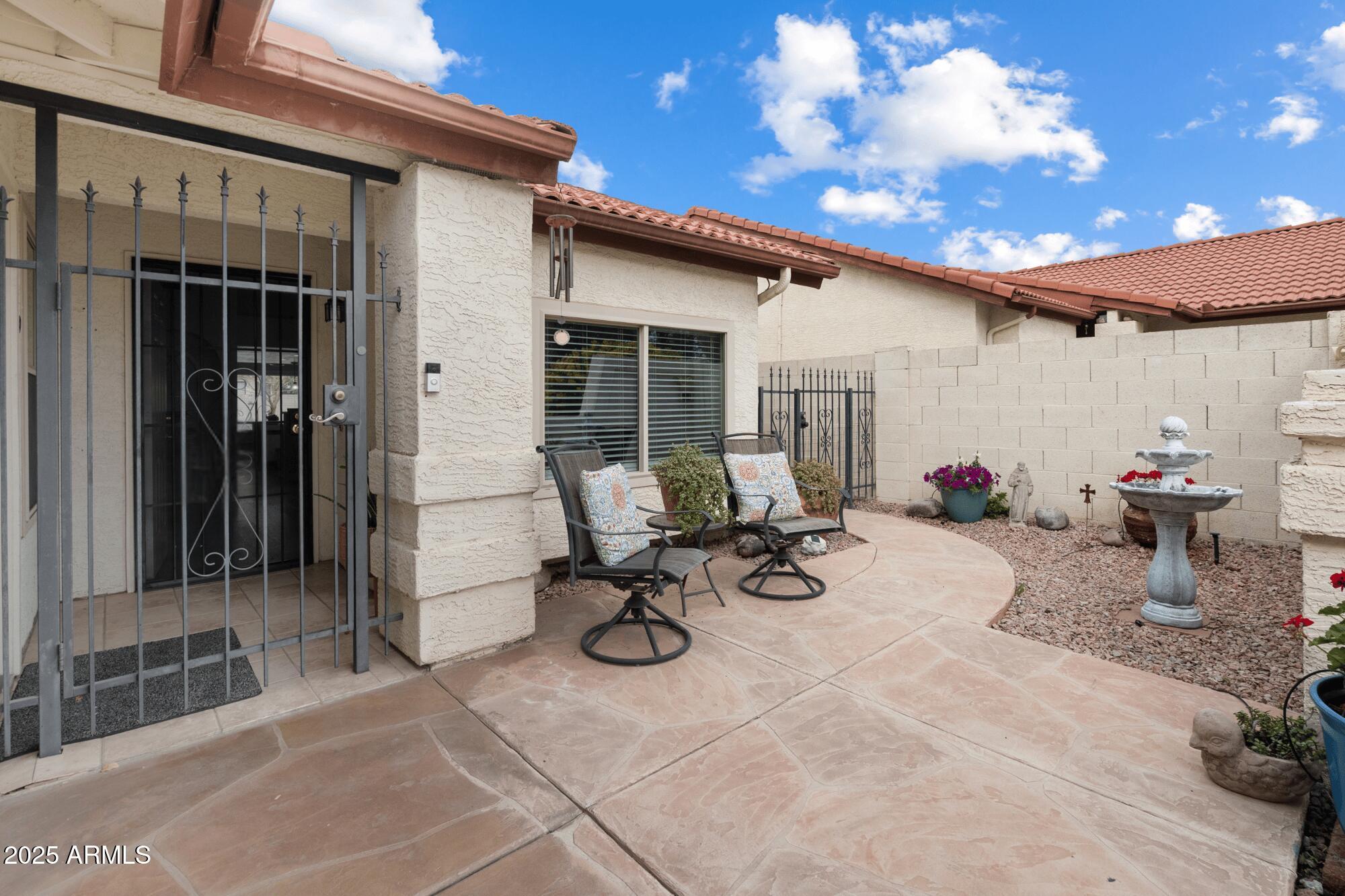 542 South Higley Road, Unit 83 Mesa, AZ 85206 - Photo 6 of 25 Front Porch