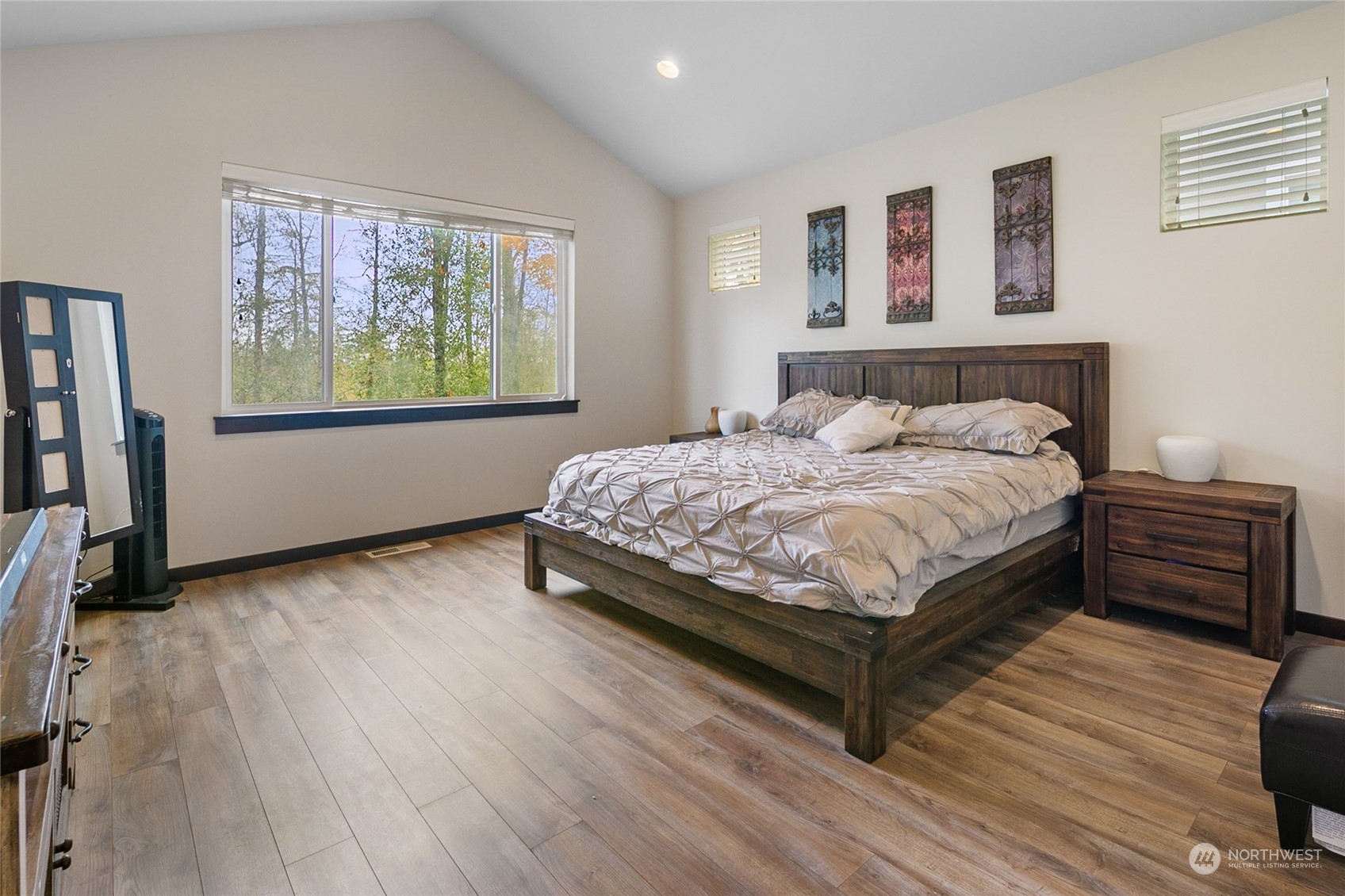 17601 3rd Avenue Southeast Bothell, WA 98012 - Photo 14 of 31 a bed sitting in a spacious bedroom next to a window