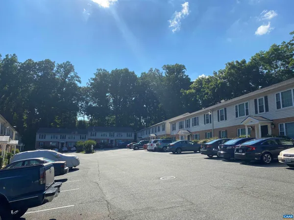 $1,625 | 875 Fountain Court, Unit MULTIPLE, Charlottesville, VA 22901