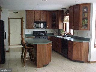660 Raintree Road Columbia, PA 17512 - Photo 4 of 5 Gallery Image 4