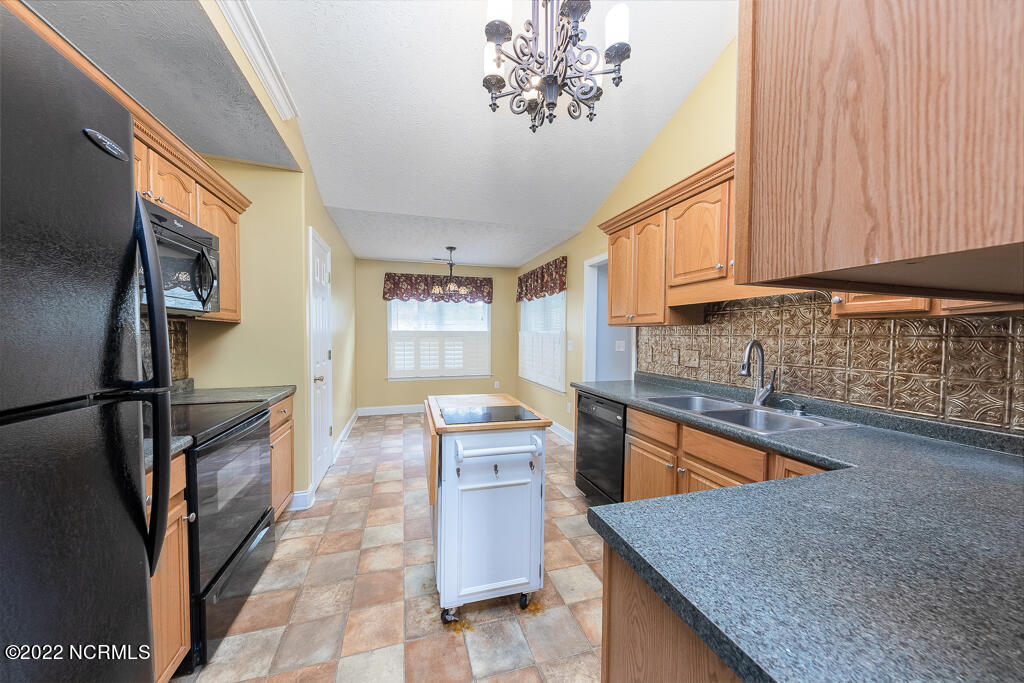 111 Sand Run Road Havelock, NC 28532 - Photo 5 of 21 IMG_0812-7163