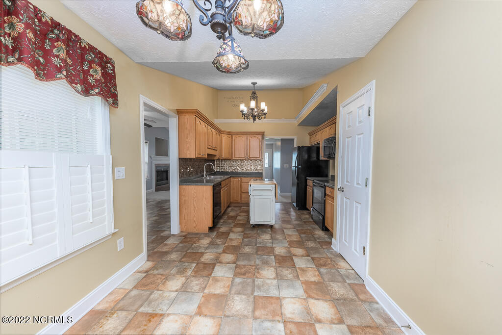 111 Sand Run Road Havelock, NC 28532 - Photo 6 of 21 IMG_0816-7165