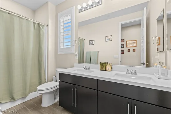 $695,000 | 664 Sostenuto Street, Henderson, NV 89011