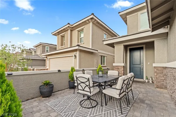 $695,000 | 664 Sostenuto Street, Henderson, NV 89011