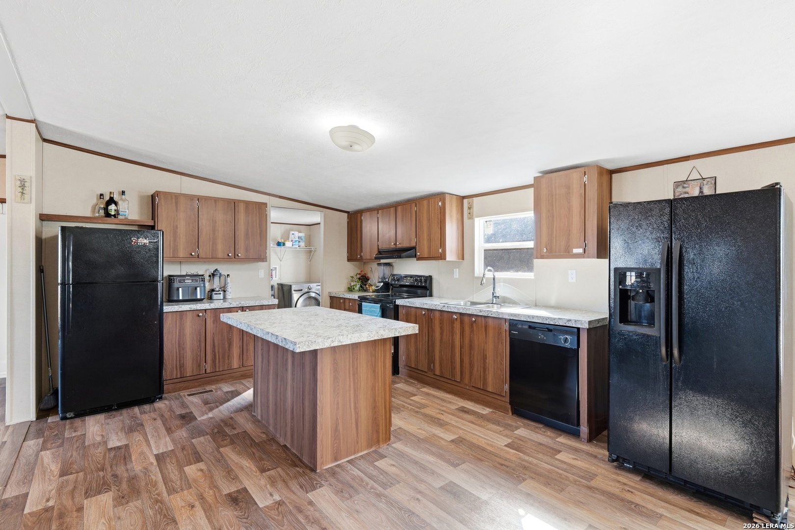 21135 Morin Road, Unit 3 Von Ormy, TX 78073 - Photo 7 of 31