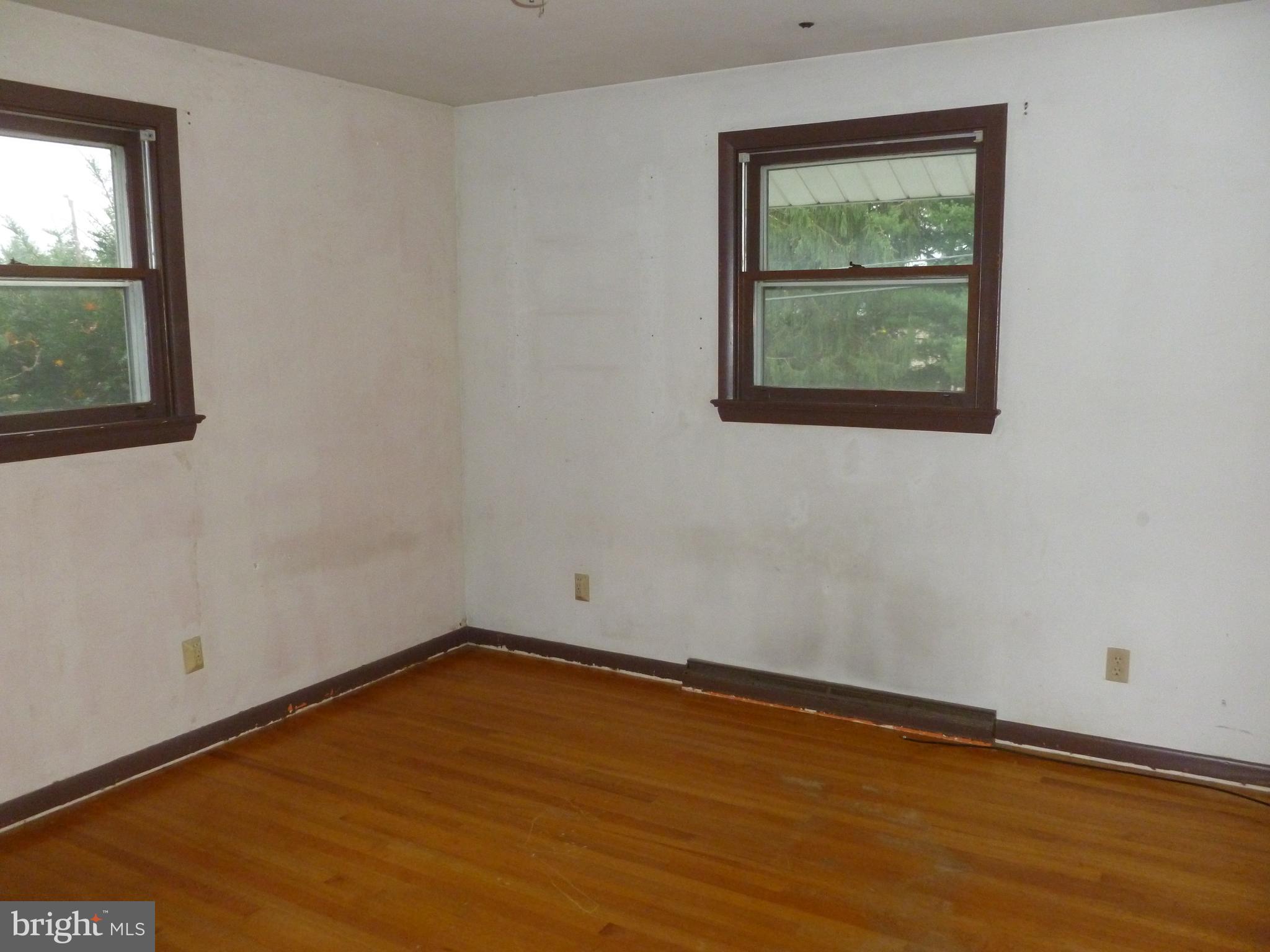 1370 Villa Road Lancaster, PA 17601 - Photo 9 of 27