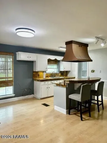 $1,500 | 1025 Huval Lane, Breaux Bridge, LA 70517