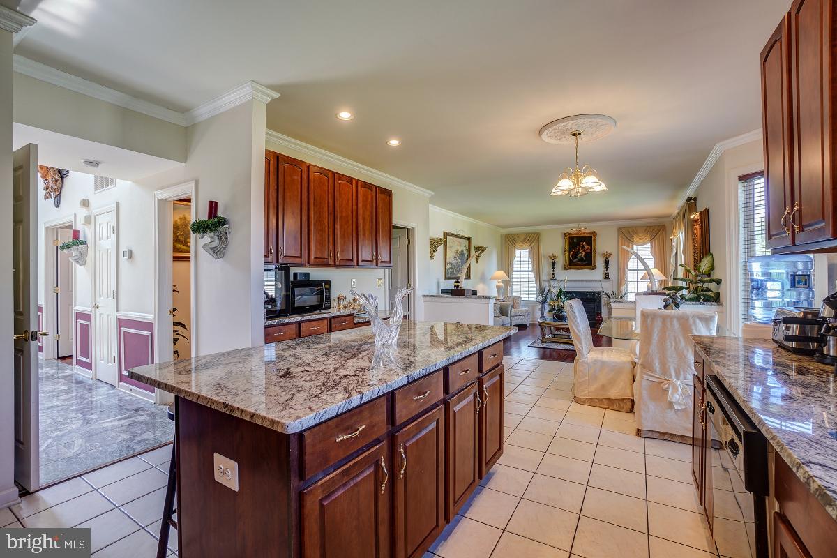 14201 Schaeffer Road Boyds, MD 20841 - Photo 15 of 49 Gallery Image 15
