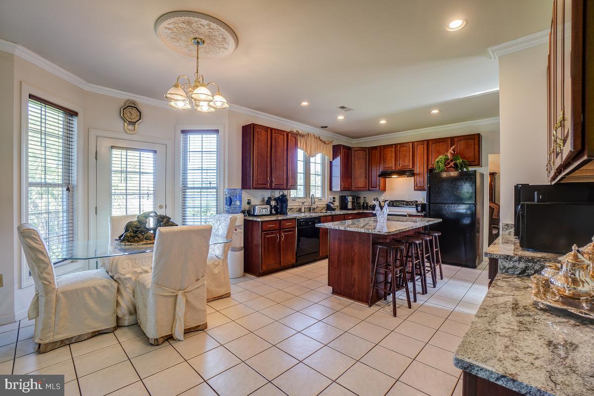 14201 Schaeffer Road Boyds, MD 20841 - Photo 16 of 49 Gallery Image 16