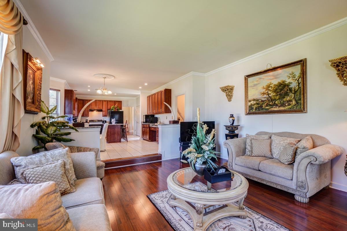 14201 Schaeffer Road Boyds, MD 20841 - Photo 19 of 49 Gallery Image 19