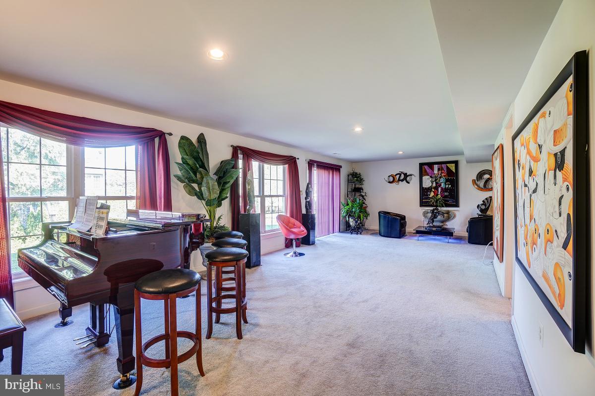 14201 Schaeffer Road Boyds, MD 20841 - Photo 39 of 49 Gallery Image 39
