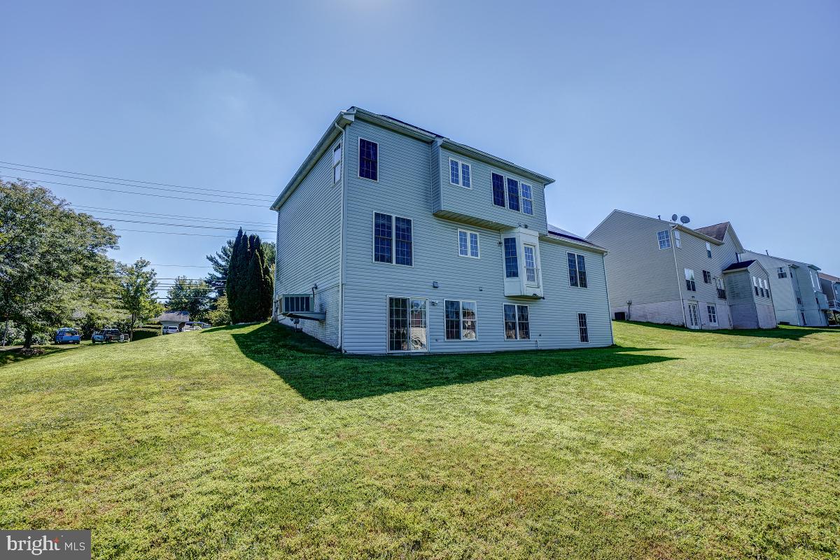 14201 Schaeffer Road Boyds, MD 20841 - Photo 45 of 49 Gallery Image 45