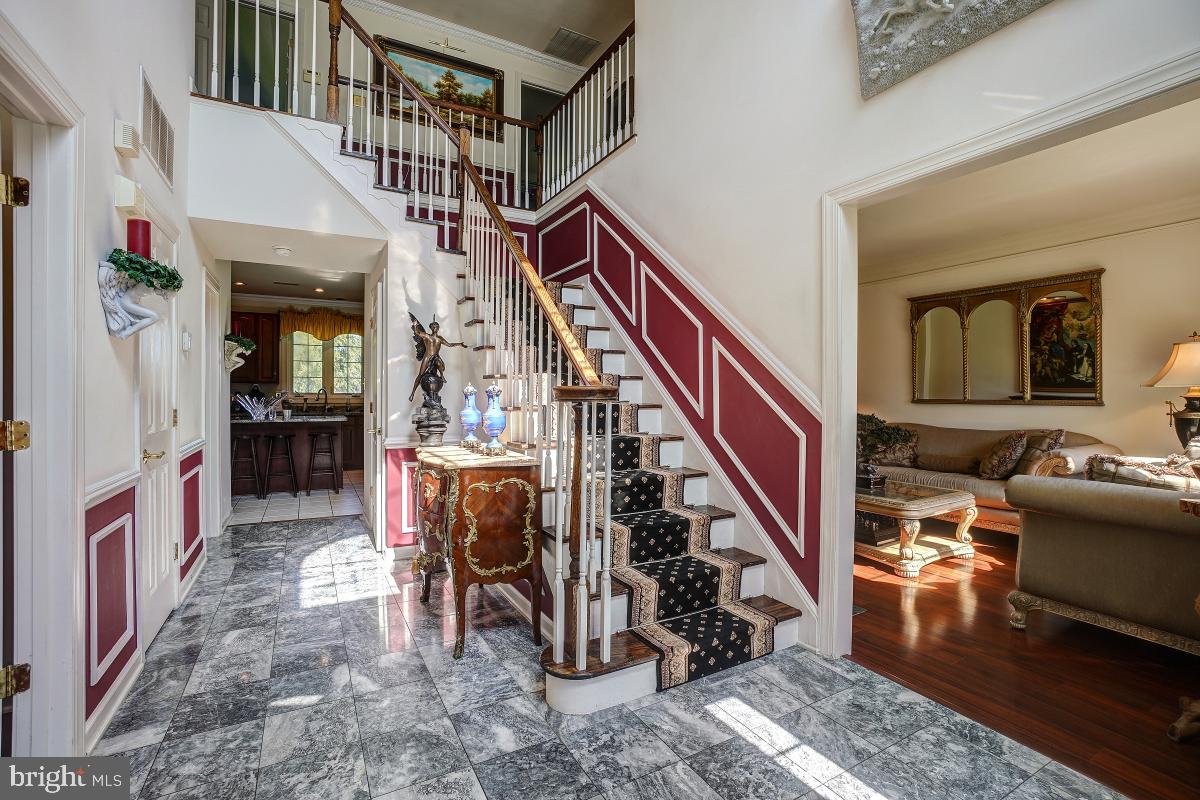 14201 Schaeffer Road Boyds, MD 20841 - Photo 7 of 49 Gallery Image 7
