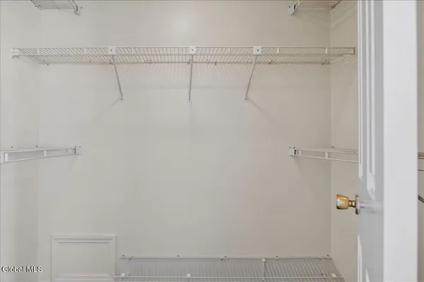 $939,900 | 3 South Collins Terrace, Saratoga Springs, NY 12866