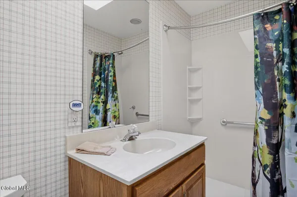 $939,900 | 3 South Collins Terrace, Saratoga Springs, NY 12866