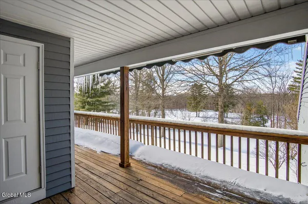 $939,900 | 3 South Collins Terrace, Saratoga Springs, NY 12866