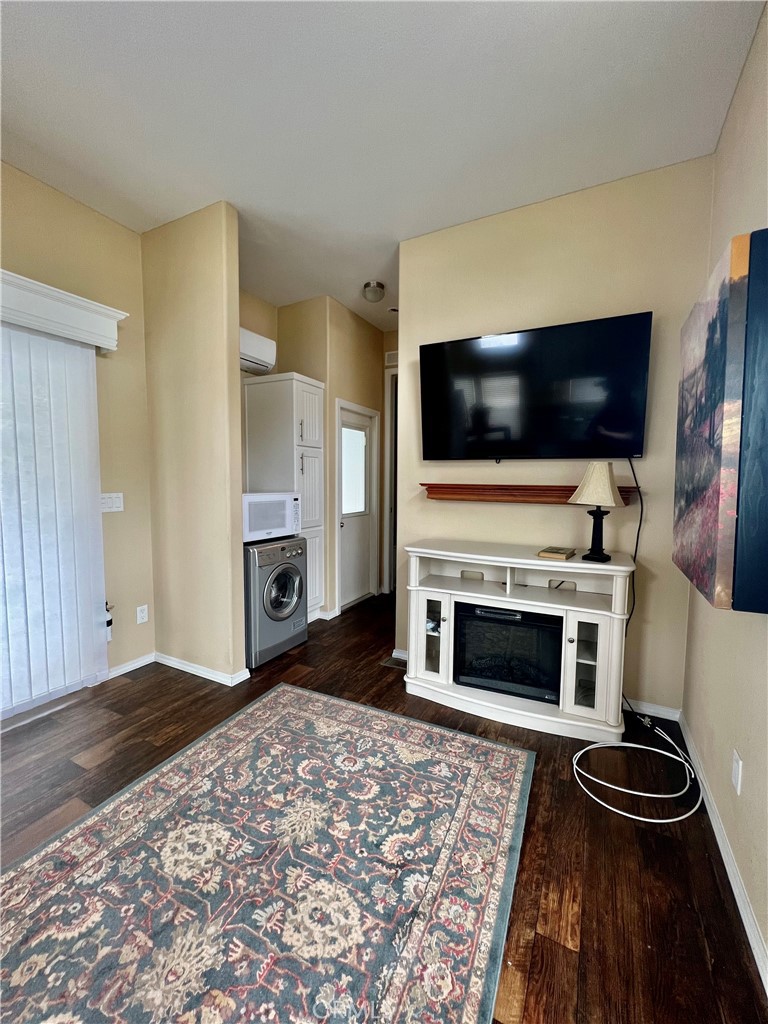 1295 South Cawston Avenue, Unit 462 Hemet, CA 92545 - Photo 10 of 43