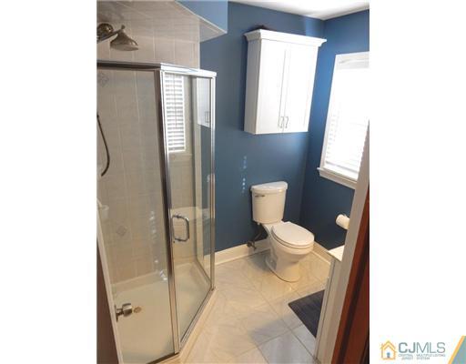 30 Maiden Way Colonia, NJ 07067 - Photo 12 of 20 Gallery Image 12
